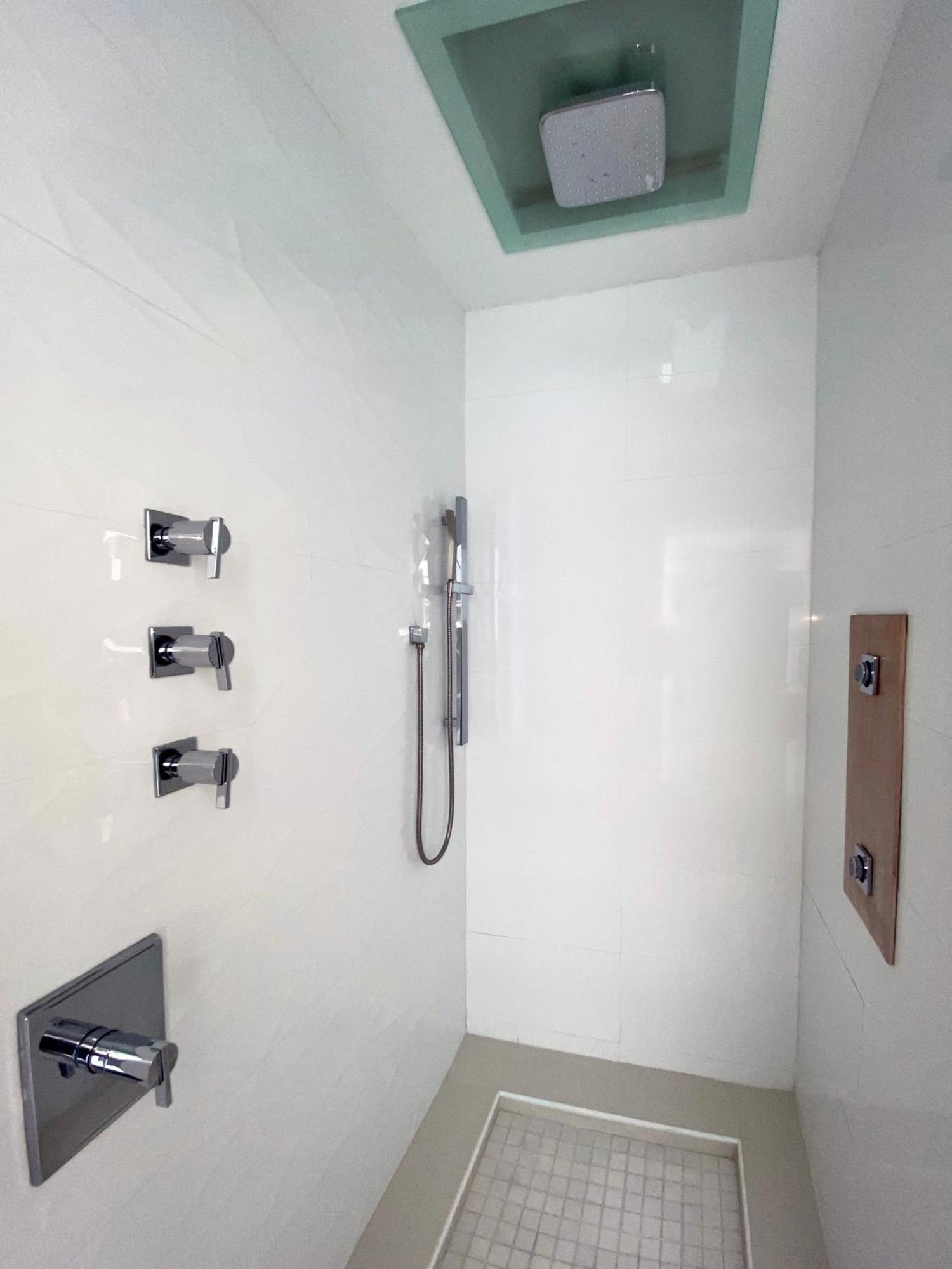 Сasa de vacaciones Luxurious With Bbq, Hot Tub, Heated Pool & Wifi - L36 Miami